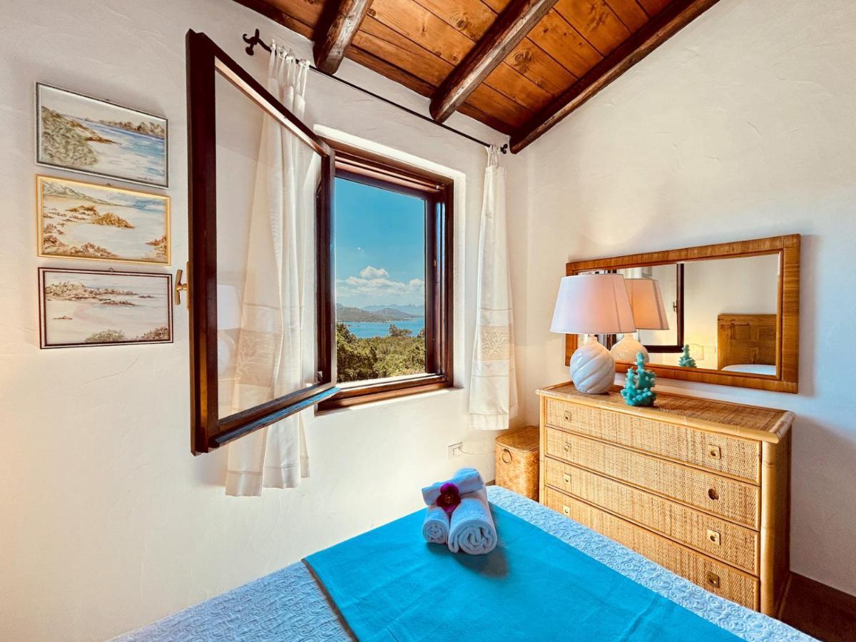 Villetta A Schiera Caprifogli Baja Sardinia Eksteriør bilde